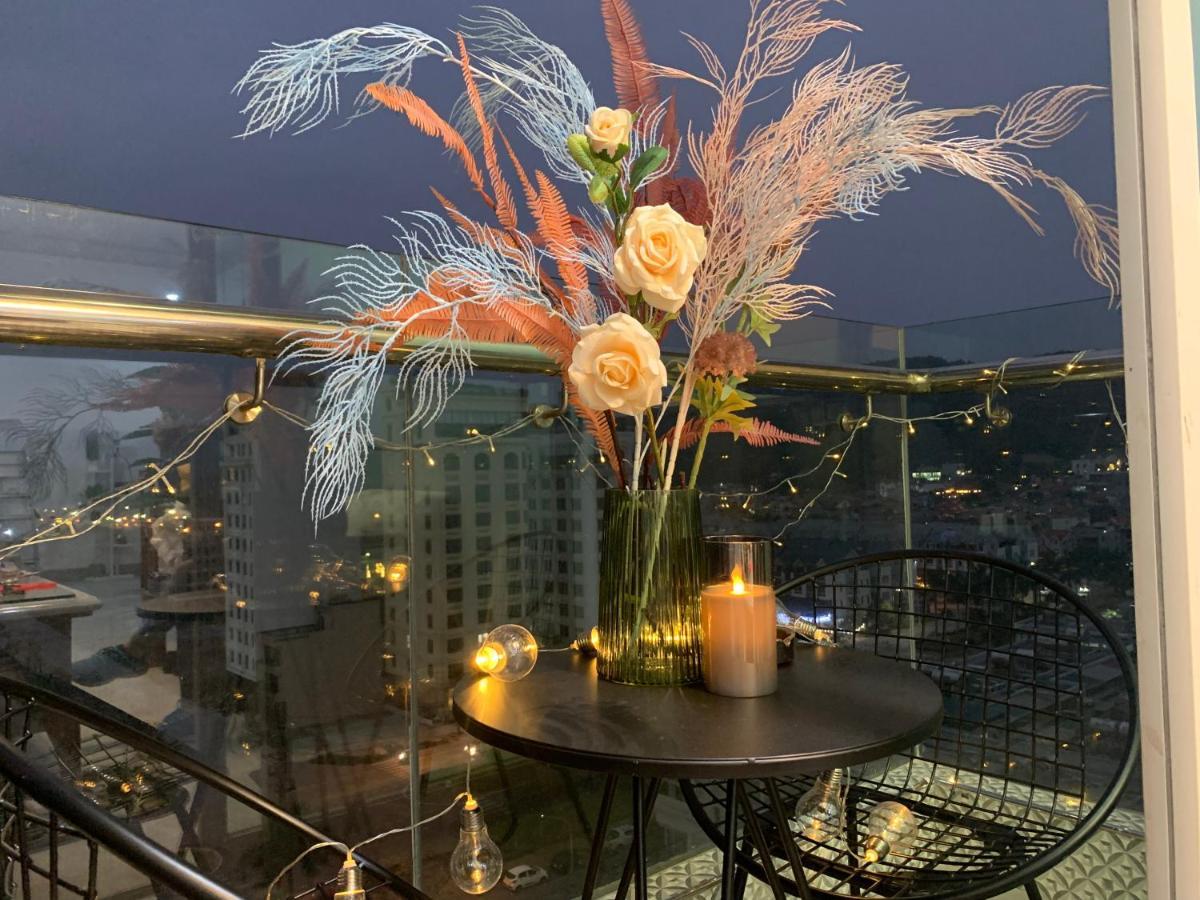 Tulip Homestay Ha Long Buitenkant foto