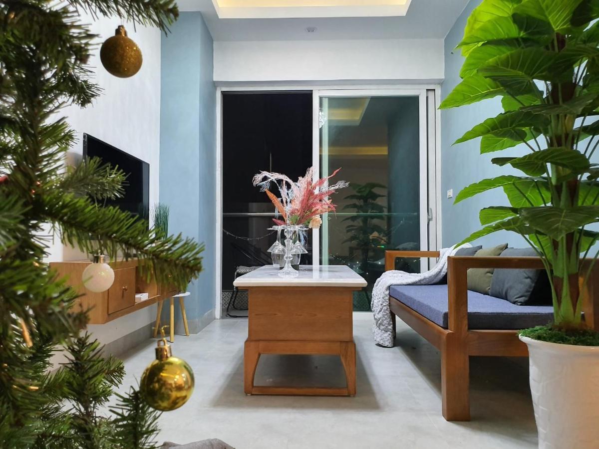 Tulip Homestay Ha Long Buitenkant foto