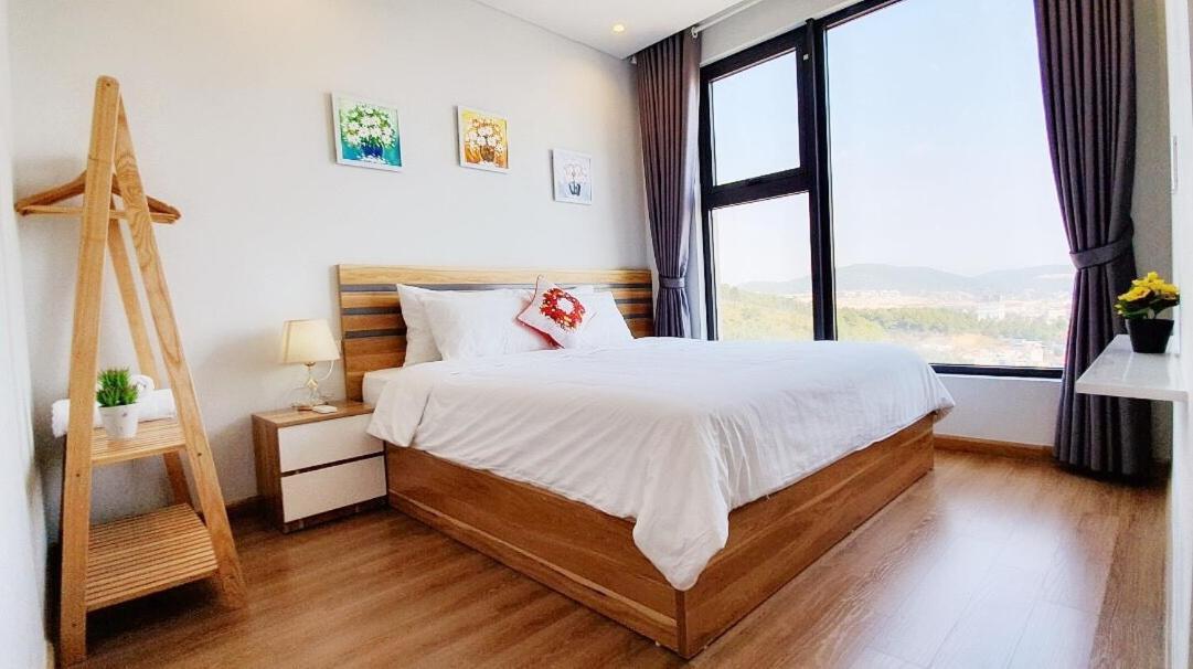 Tulip Homestay Ha Long Buitenkant foto