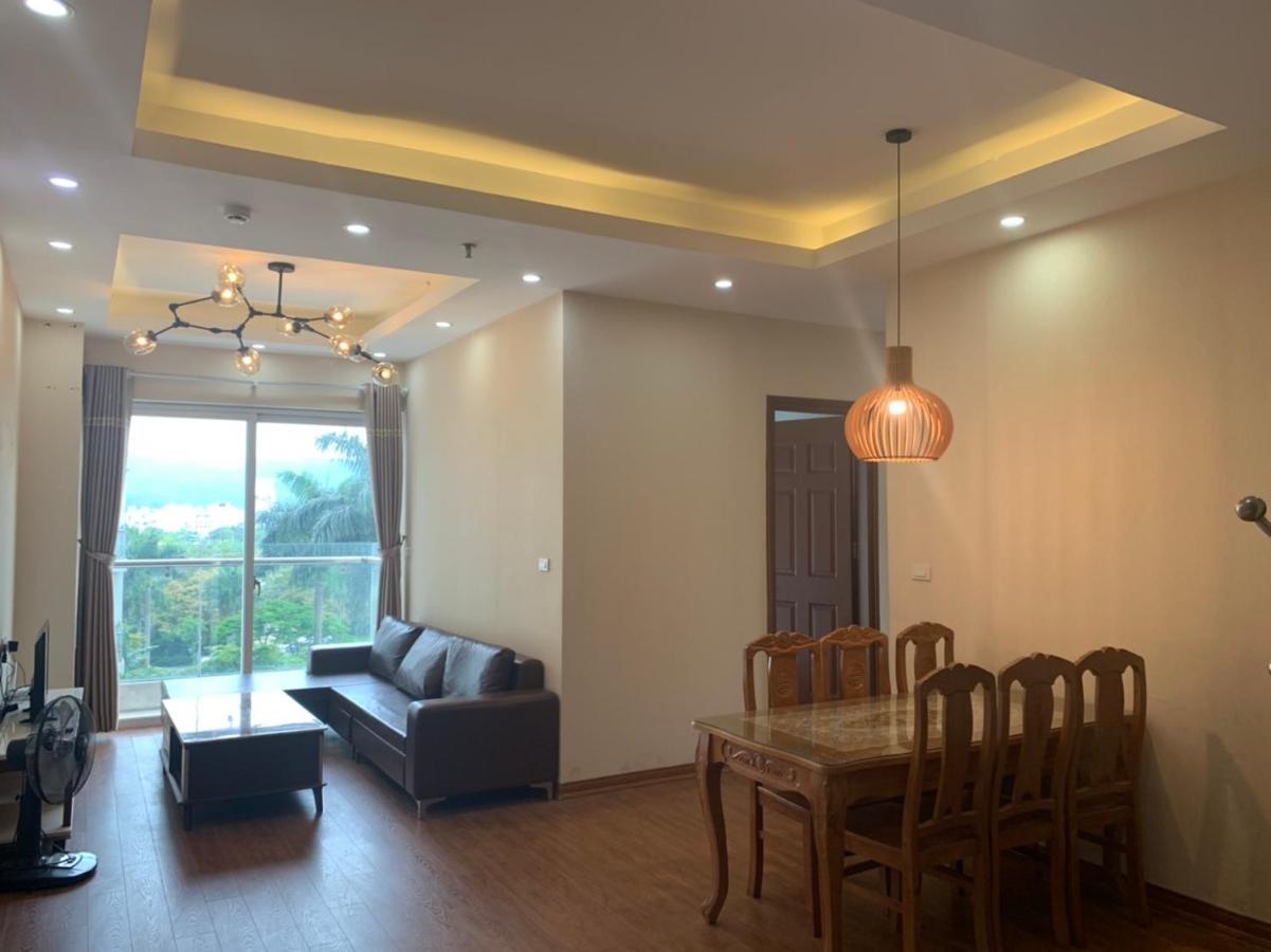 Tulip Homestay Ha Long Buitenkant foto